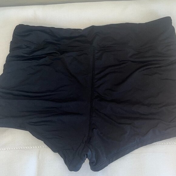 NWT La Blanca Tummy Control Island Goddess Swim Shorts in Black Size 14 - Picture 1 of 4